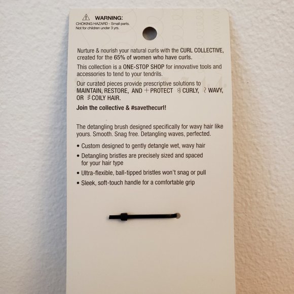 Conair Detangling Hair Brush + invisibobble Original Traceless Hair Ring - Picture 4 of 8